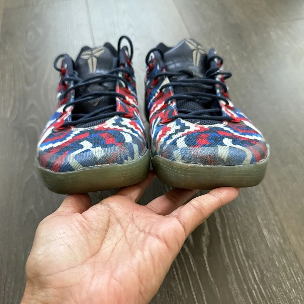 Kobe 9 EM Low 'Independence Day' (2014) Size 10.5 Needs Re-glue